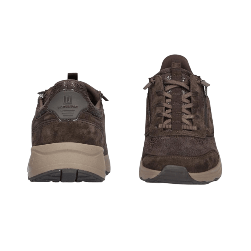 Brauner Waldläufer Damensneaker von vorne mit Schnürsenkeln und von hinten mit fester Fersenkappe