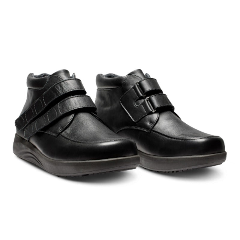 Niedriger Herrenstiefel aus schwarzem Leder, New Feet